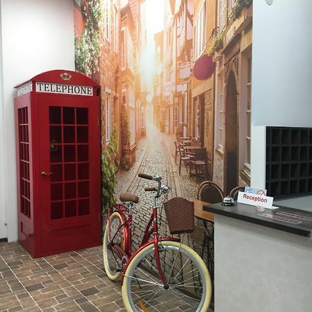 Hotel Rover Lviv Exteriör bild