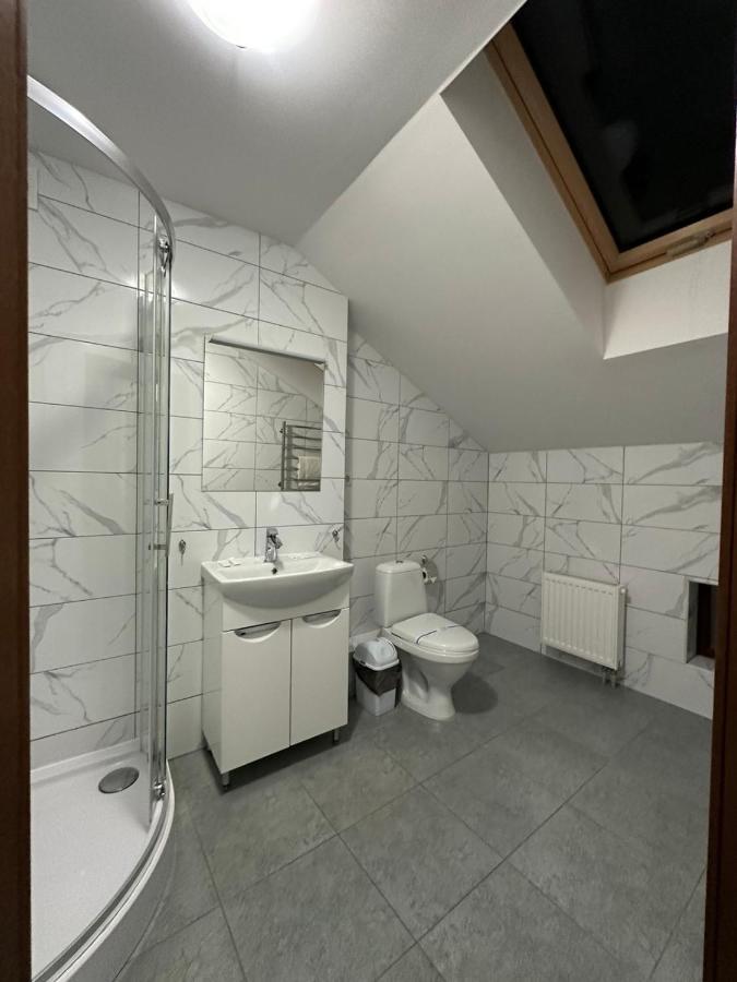 Hotel Rover Lviv Exteriör bild